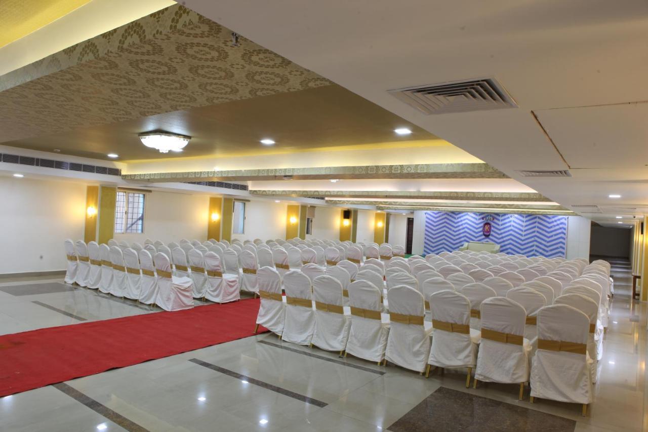 Nova Pride Hotel Hyderabad Ngoại thất bức ảnh