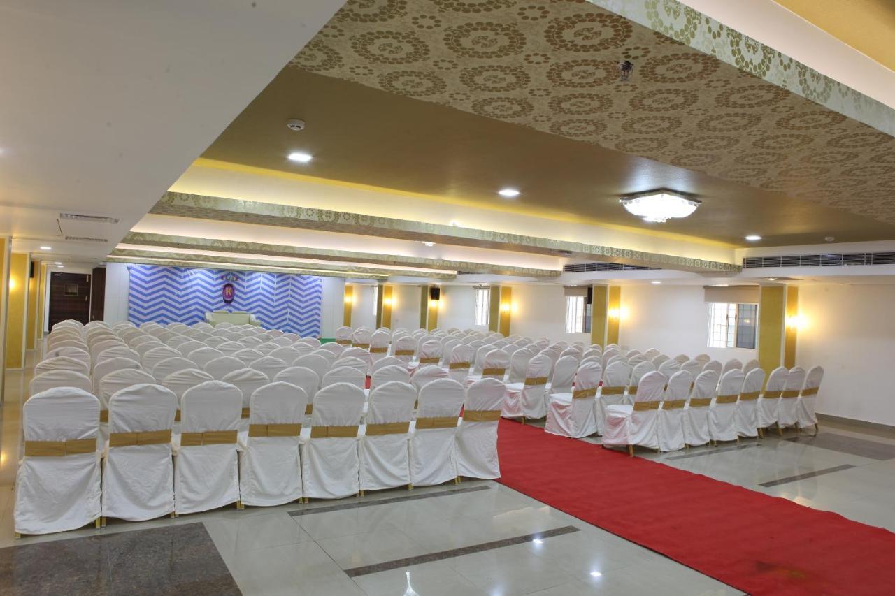 Nova Pride Hotel Hyderabad Ngoại thất bức ảnh