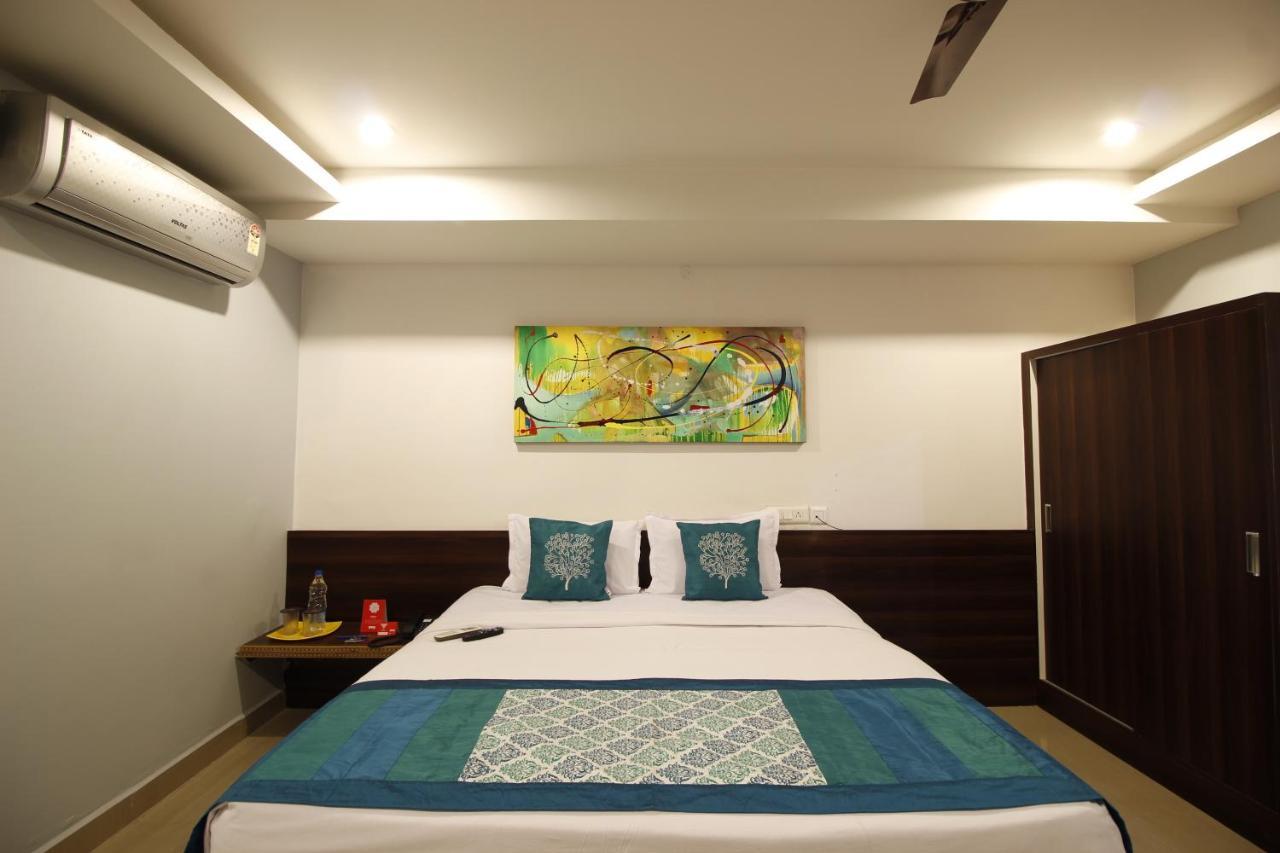 Nova Pride Hotel Hyderabad Ngoại thất bức ảnh